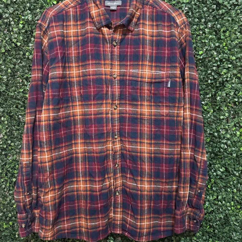 EDDIE BAUER MEN'S PLAID FLANNEL BUTTON DOWN CASUAL SHIRT - Picture 1 of 5